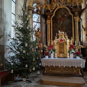 Altarraum Weihnachten Pfarrkirche Feldkirchen an der Donau