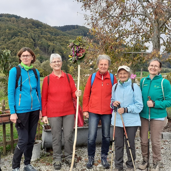 Frauenpilgertag 2021 / © kfb Pfarre Schönering Pilgerinnen aus Schönering